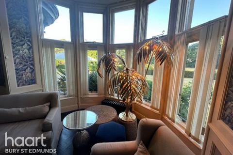 undefined, The Manor, BURY ST EDMUNDS