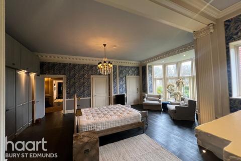 undefined, The Manor, BURY ST EDMUNDS