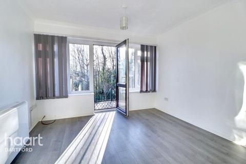 1 bedroom flat for sale, London Road, GREENHITHE
