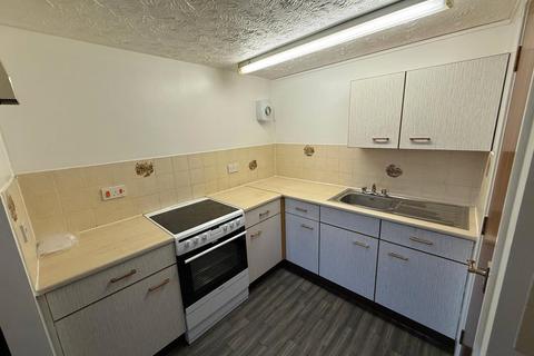 1 bedroom flat to rent, Swonnells Walk, Suffolk NR32