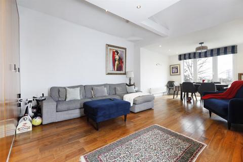 3 bedroom flat for sale, Marlborough Hill, St John's Wood, NW8