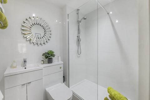5 bedroom semi-detached house for sale, Greensleeves Way, Kings Hill, West Malling