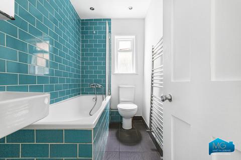2 bedroom maisonette to rent, Alexandra Gardens, Muswell Hill, London, N10