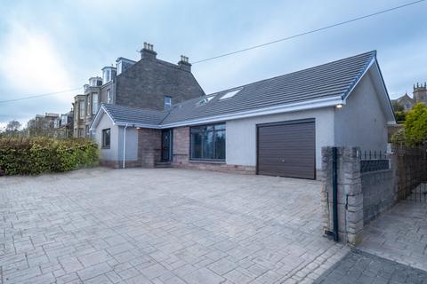 3 bedroom detached house to rent, Drummond Street, Dundee DD3