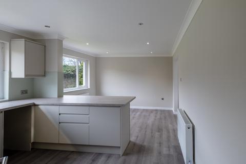 3 bedroom detached house to rent, Drummond Street, Dundee DD3