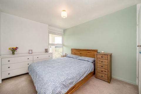 1 bedroom flat for sale, Ellesmere Road, East Twickenham TW1