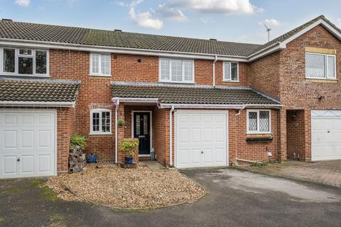 3 bedroom terraced house for sale, Mulberry Way, Chineham