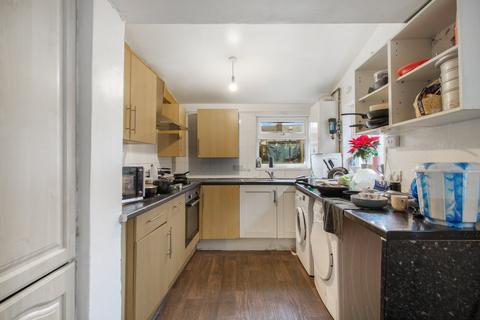 3 bedroom terraced house for sale, Whitehorse Road, Thornton Heath, CR7
