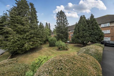2 bedroom apartment for sale, Wilmer Crescent, Kingston Upon Thames KT2