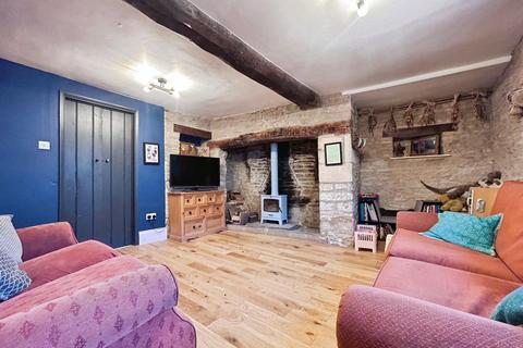 undefined, Coronation Street, Fairford, GL7