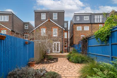 4 bedroom semi-detached house for sale, Cornfield Road, Reigate, RH2