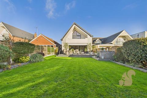 4 bedroom house for sale, Fairhaven Avenue, Colchester CO5