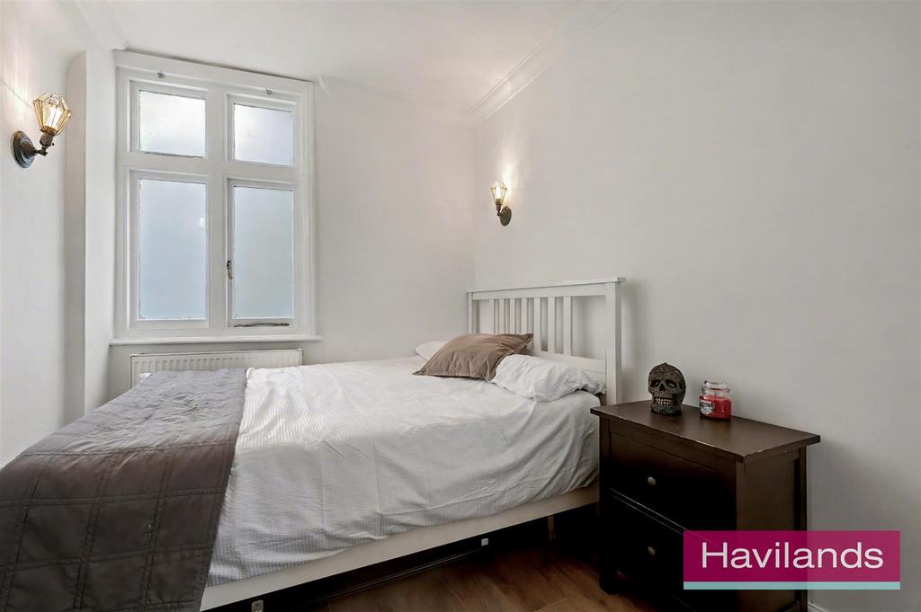 Flat 21 A, The Grangeway N21 2 HD-8.jpg