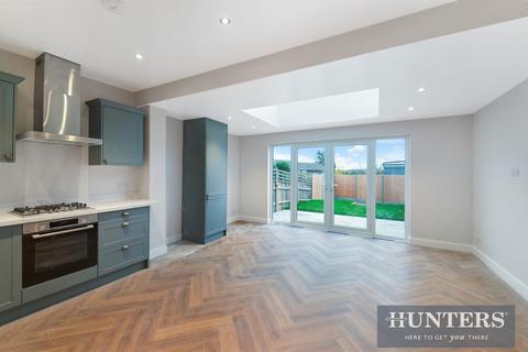 undefined, Boscombe Road, Worcester Park, Sutton
