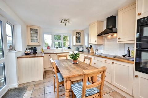 undefined, Coombe Bissett