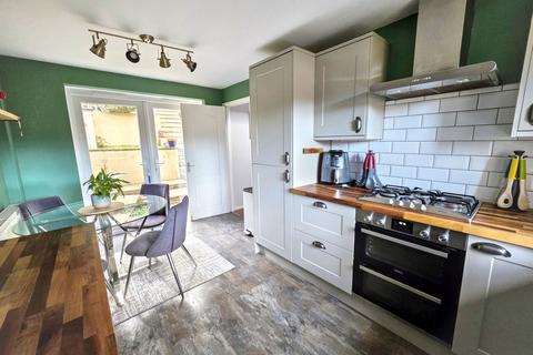 3 bedroom end of terrace house for sale, Reddington Road, Plymouth PL3
