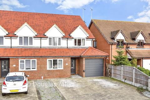 5 bedroom semi-detached house for sale, Norsey View Drive, Billericay CM12