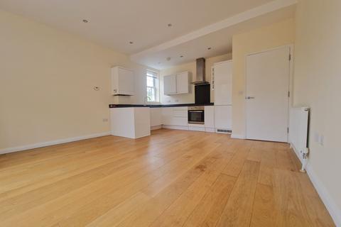 undefined, High Street, Hamble SO31