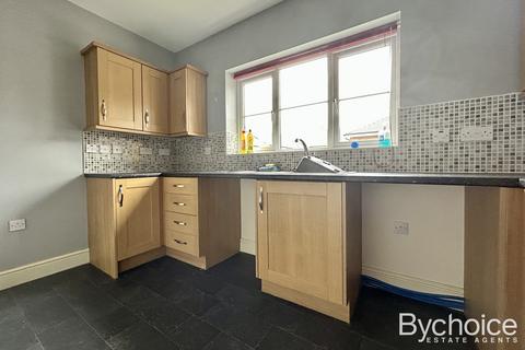 2 bedroom terraced bungalow to rent, Rye Hill, Sudbury