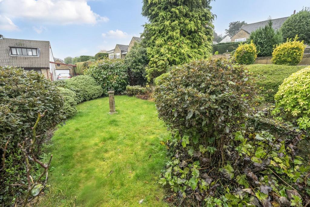 Rear garden.jpg