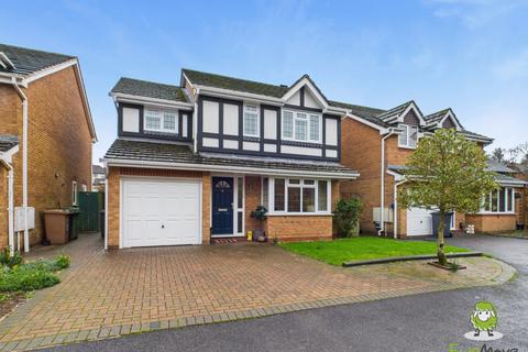 4 bedroom detached house for sale, Wood Close, Basingstoke, Hampshire, RG22