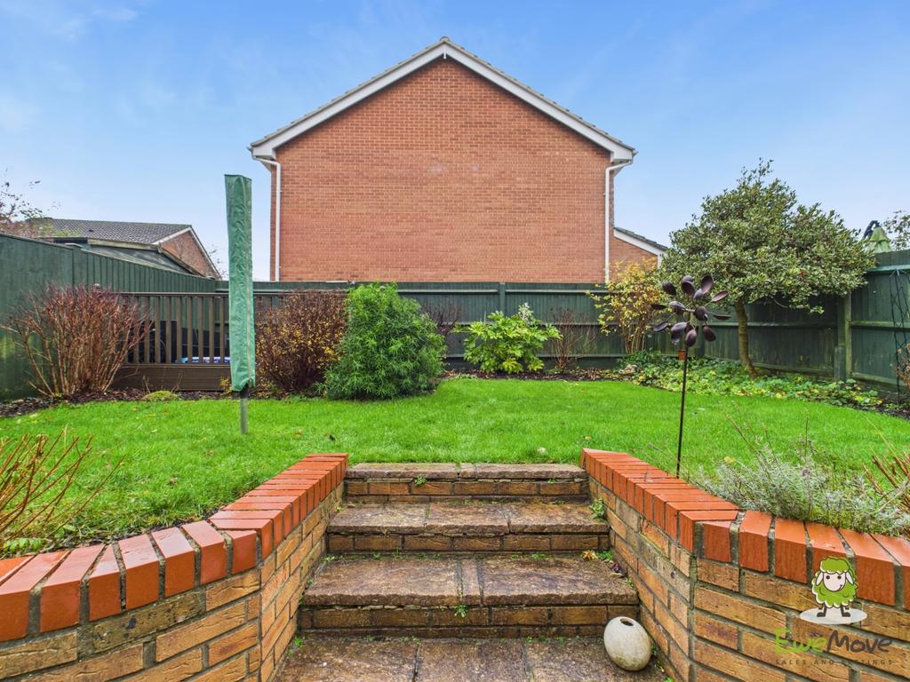 Ewe Move Estate Agents Basingstoke - Wood Close - G