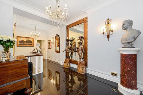 2 bedroom flat for sale, Portland Place, Marylebone, London, W1B