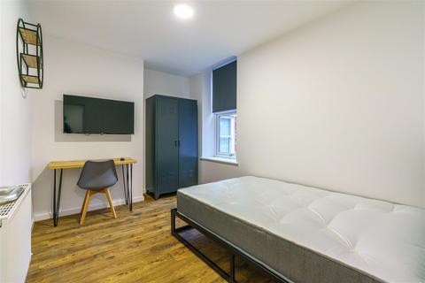 1 bedroom in a house share to rent, *Bills Inclusive Room* Rothbury Terrace, Heaton