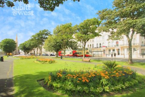 2 bedroom apartment to rent, AVAILABLE IMMEDIATELY, Church Road, BN3
