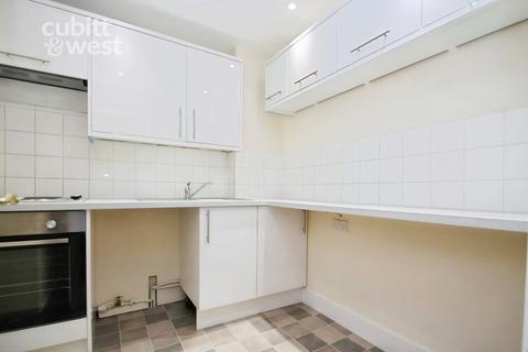 2 bedroom apartment to rent, AVAILABLE IMMEDIATELY, Church Road, BN3