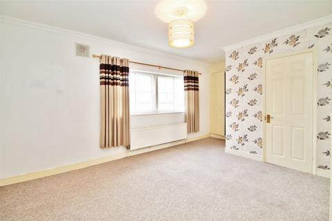 1 bedroom flat to rent, Acacia Mews, Harmondsworth, UB7