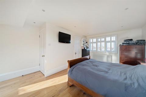 4 bedroom terraced house for sale, Southway, Raynes Park SW20