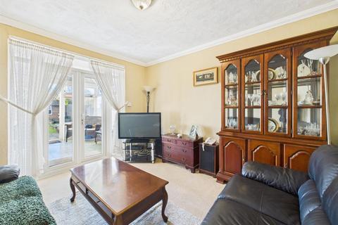 undefined, Elmbridge Drive, Ruislip HA4