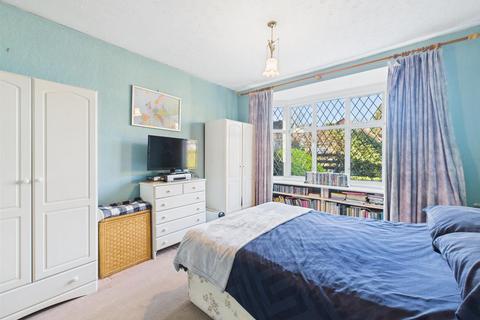 2 bedroom detached bungalow for sale, Elmbridge Drive, Ruislip HA4