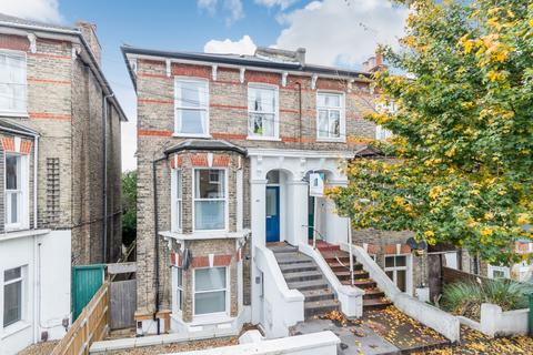 1 bedroom flat to rent, Derwent Grove East Dulwich SE22