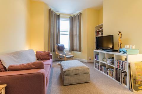 1 bedroom flat to rent, Derwent Grove East Dulwich SE22