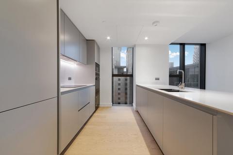 2 bedroom apartment to rent, Harcourt Tower, London, E14