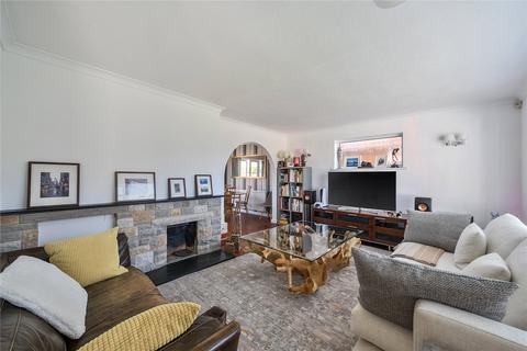3 bedroom detached house for sale, Birnam Close, Ripley, Surrey, GU23