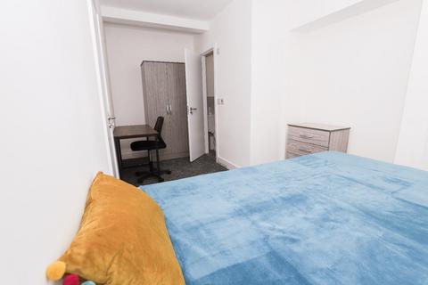 5 bedroom terraced house to rent, Leven Street, Middlesbrough