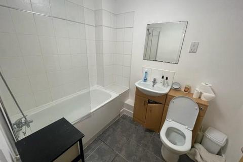1 bedroom apartment to rent, The Atrium, London Road, Liverpool