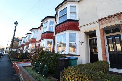 3 bedroom terraced house to rent, Oxhey Avenue, Watford WD19