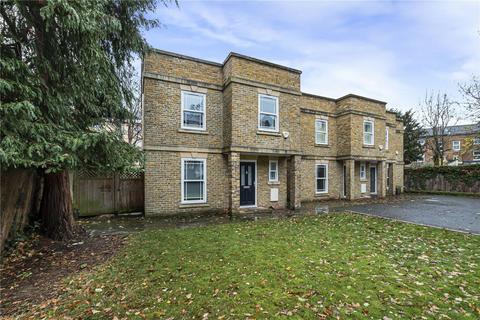 Esther Mews, Bromley