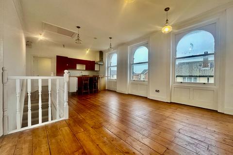 2 bedroom flat to rent, Margate CT9