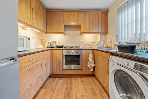 2 bedroom apartment for sale, Appleton Grove, Wigan, WN3