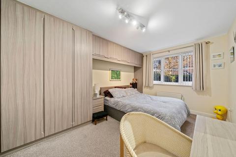 2 bedroom apartment for sale, Appleton Grove, Wigan, WN3