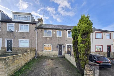undefined, Estcourt Road, Bradford BD7