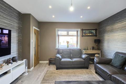 undefined, Estcourt Road, Bradford BD7