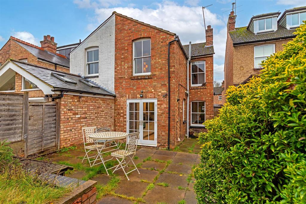 8 Kimberley Road-37.jpg