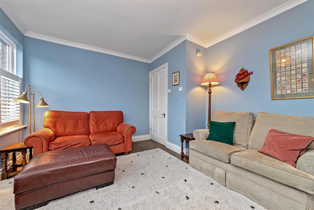 8 Kimberley Road-19.jpg