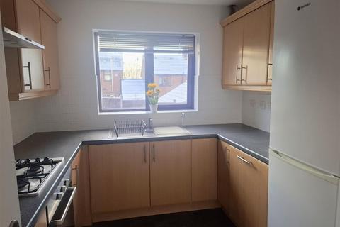 undefined, Tyzack Close, Brierley Hill